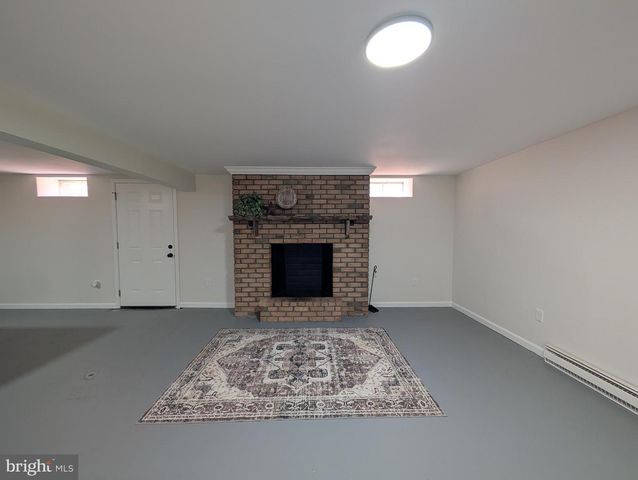 1716 SUPPLEE RD, Lansdale, PA 19446