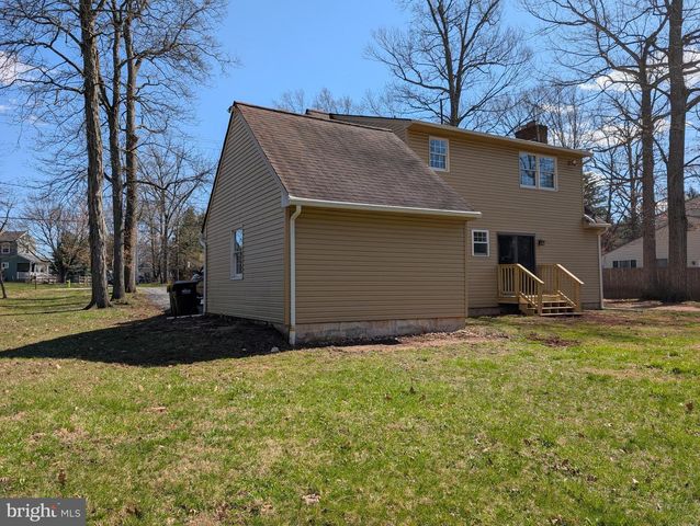 1716 SUPPLEE RD, Lansdale, PA 19446