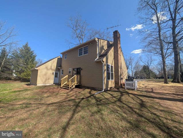1716 SUPPLEE RD, Lansdale, PA 19446