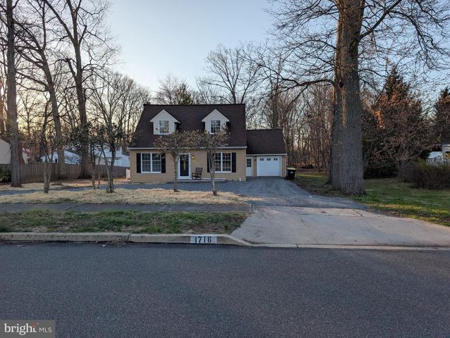 1716 SUPPLEE RD, Lansdale, PA 19446