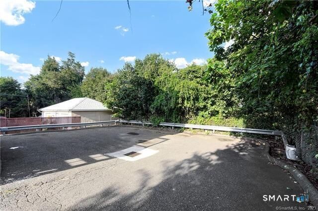 220 Alder Street, Waterbury, CT 06708