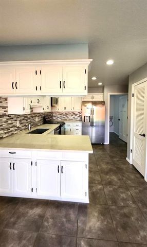 13200 Green Valley Drive, Oklahoma City, OK 73120