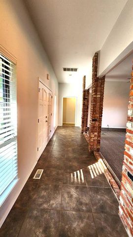 13200 Green Valley Drive, Oklahoma City, OK 73120