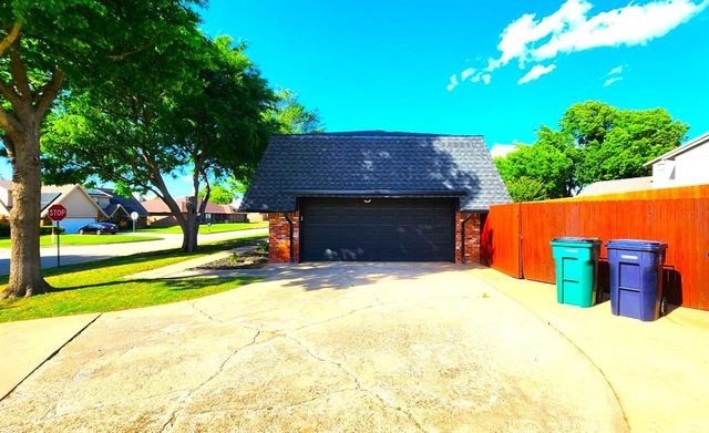 13200 Green Valley Drive, Oklahoma City, OK 73120