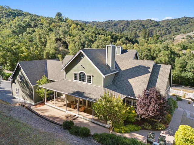 6790 Redwood Retreat Road, Gilroy, CA 95020