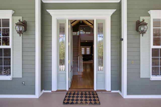 6790 Redwood Retreat Road, Gilroy, CA 95020