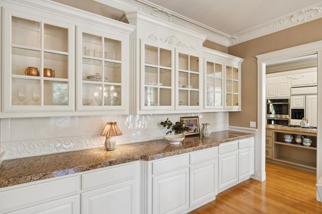 6790 Redwood Retreat Road, Gilroy, CA 95020