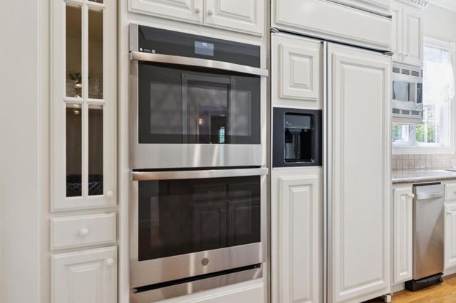 6790 Redwood Retreat Road, Gilroy, CA 95020