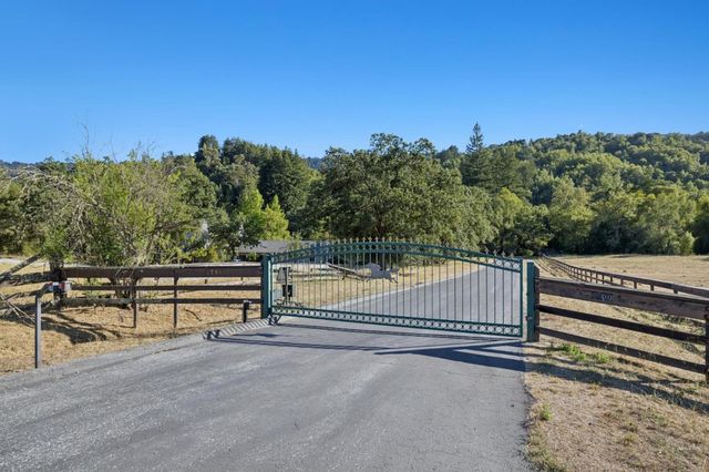 6790 Redwood Retreat Road, Gilroy, CA 95020