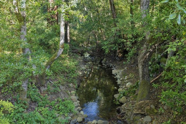 6790 Redwood Retreat Road, Gilroy, CA 95020