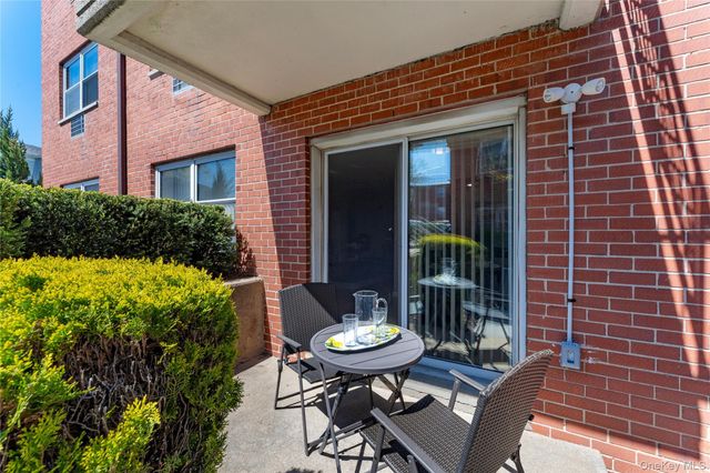 250 N Village Avenue A24, Rockville Centre, NY 11570