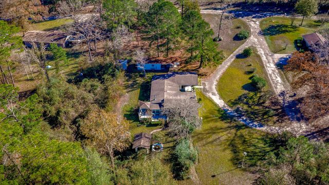 433 W Laurelia Road, Livingston, TX 77351