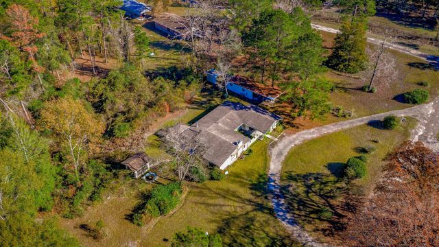 433 W Laurelia Road, Livingston, TX 77351