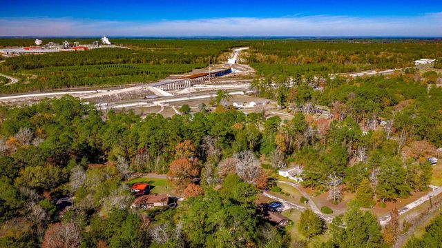 433 W Laurelia Road, Livingston, TX 77351