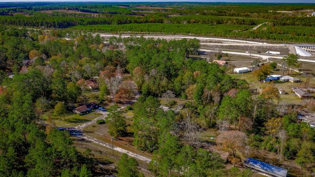 433 W Laurelia Road, Livingston, TX 77351