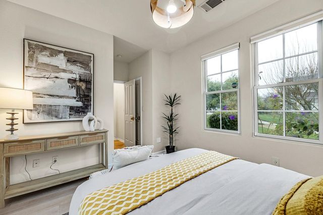 2428 Teal Ln, Alameda, CA 94501