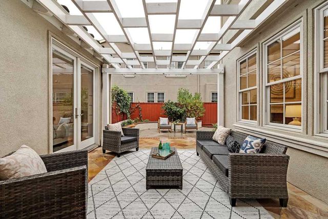 2428 Teal Ln, Alameda, CA 94501