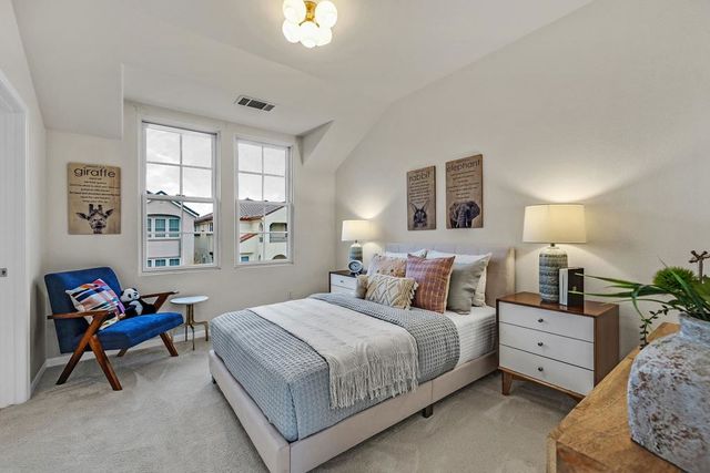 2428 Teal Ln, Alameda, CA 94501