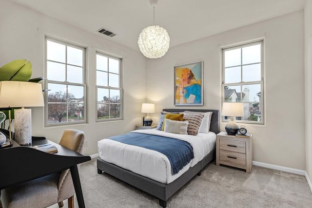 2428 Teal Ln, Alameda, CA 94501