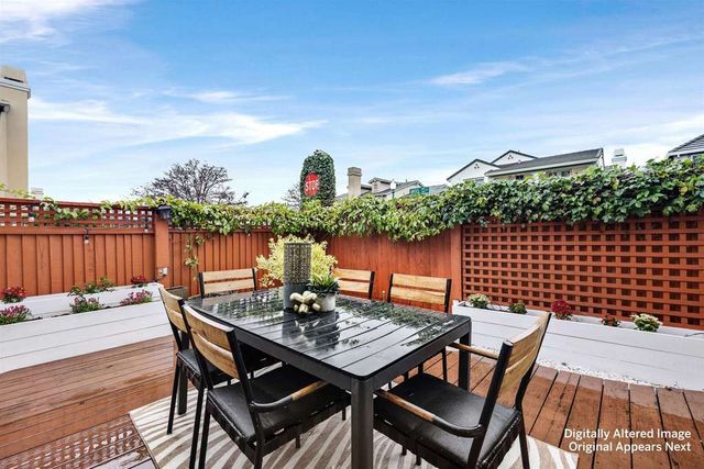 2428 Teal Ln, Alameda, CA 94501