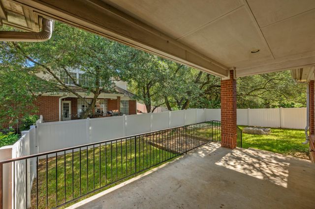 4010 Long Champ DR 19, Austin, TX 78746