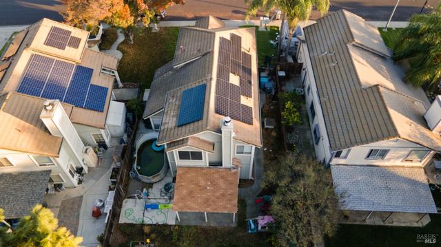 526 Regency Cir, Vacaville, CA 95687