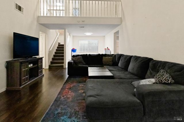 526 Regency Cir, Vacaville, CA 95687