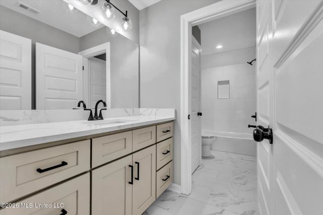 8593 Gwin Hollow Drive, Olive Branch, MS 38654