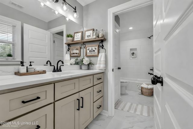 8593 Gwin Hollow Drive, Olive Branch, MS 38654