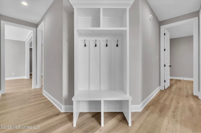 8593 Gwin Hollow Drive, Olive Branch, MS 38654