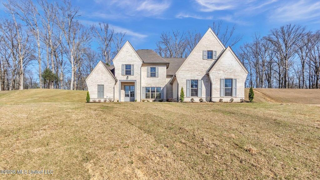 8593 Gwin Hollow Drive, Olive Branch, MS 38654