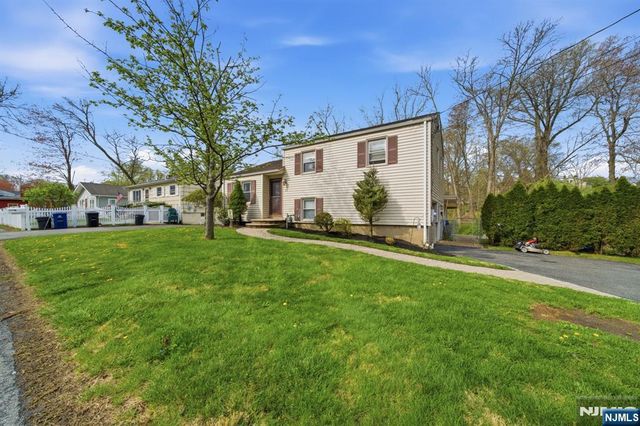 23 Witt Avenue, Denville Township, NJ 07834