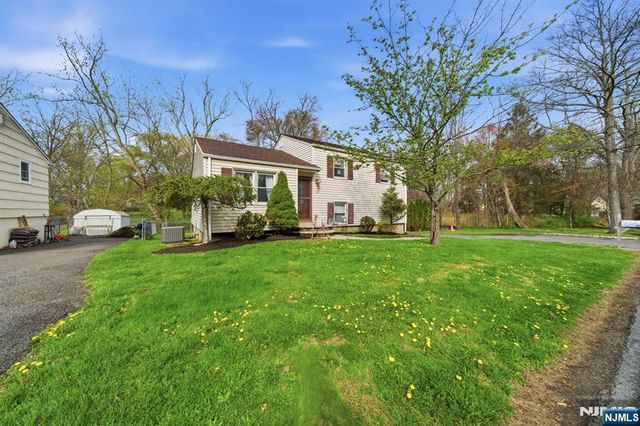 23 Witt Avenue, Denville Township, NJ 07834