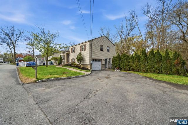 23 Witt Avenue, Denville Township, NJ 07834