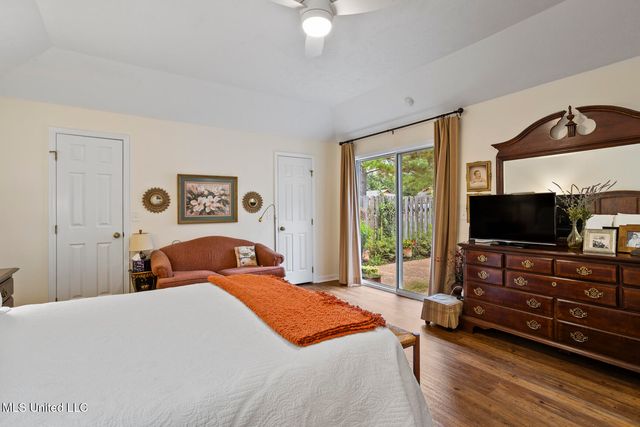 139 Villa Way, Clinton, MS 39056