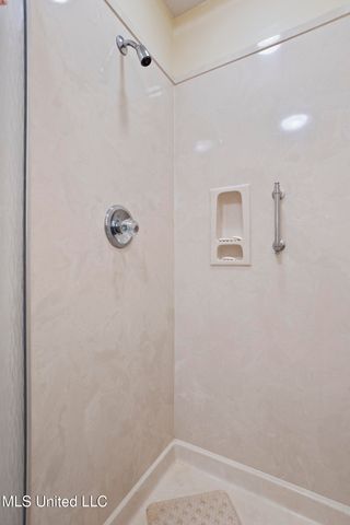 139 Villa Way, Clinton, MS 39056