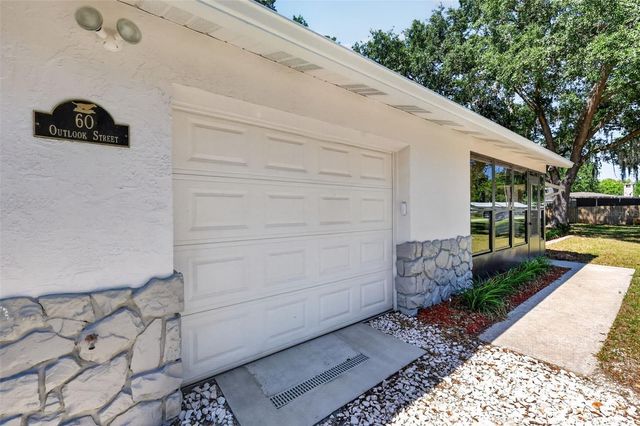 60 OUTLOOK STREET, Umatilla, FL 32784