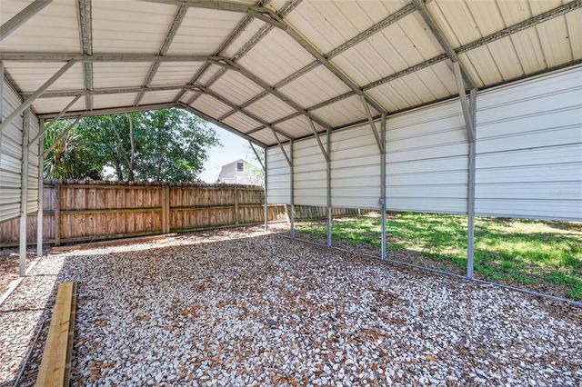 60 OUTLOOK STREET, Umatilla, FL 32784