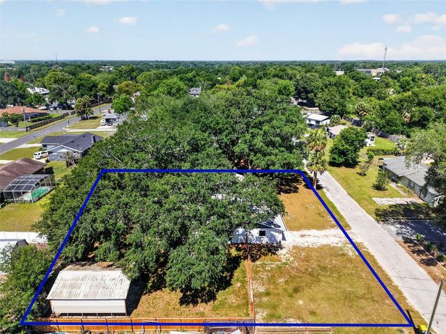 60 OUTLOOK STREET, Umatilla, FL 32784