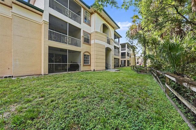 17108 CARRINGTON PARK DR 722, Tampa, FL 33647
