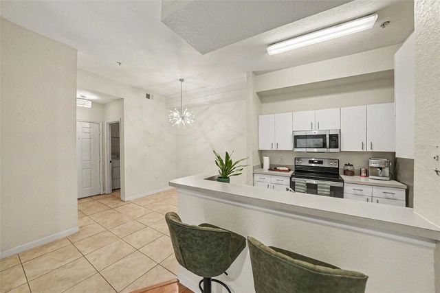 17108 CARRINGTON PARK DR 722, Tampa, FL 33647