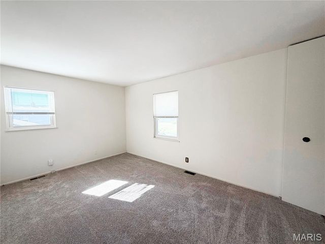 318 Whitehall Drive, O'fallon, IL 62269