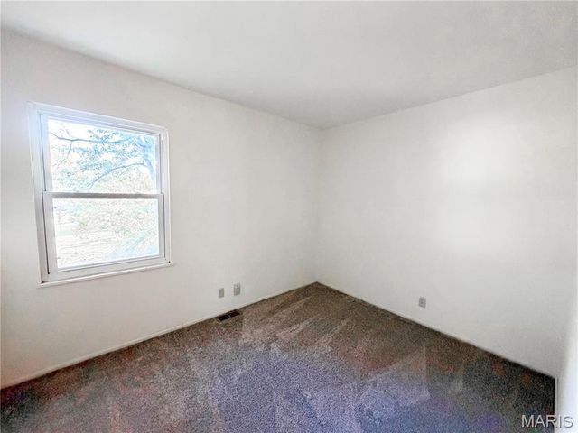 318 Whitehall Drive, O'fallon, IL 62269