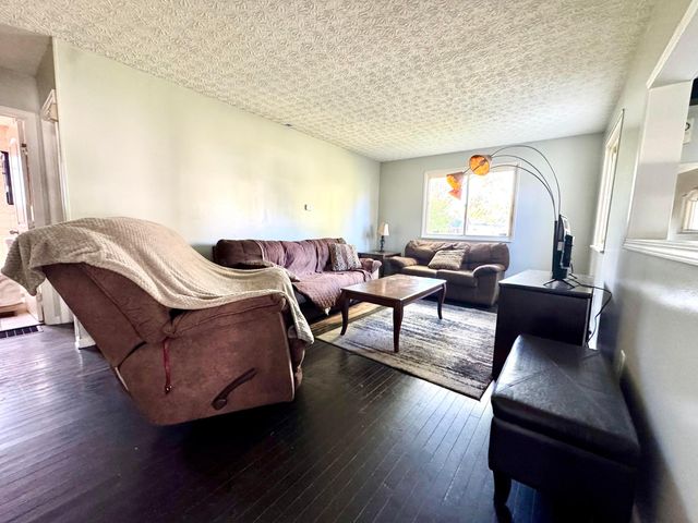 1757 Linnet Avenue, Columbus, OH 43223