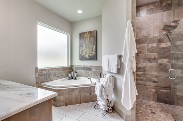 132 Miller Creek Lake Road, Paradise, TX 76073