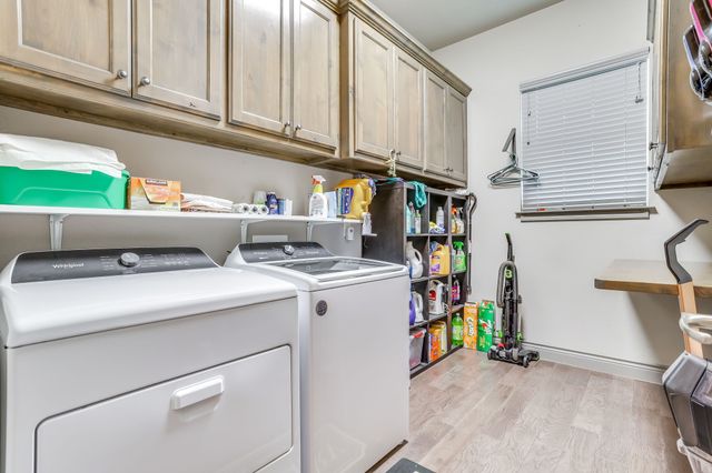 132 Miller Creek Lake Road, Paradise, TX 76073