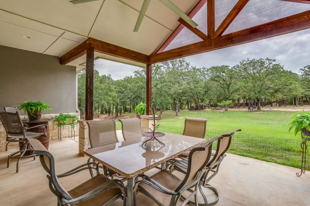 132 Miller Creek Lake Road, Paradise, TX 76073