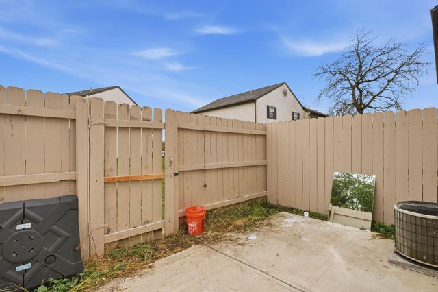 2946 Sawdust Lane, Dublin, OH 43017