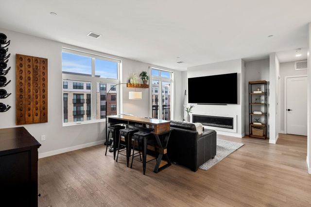 18 Artisan Dr Unit 505, Salem, NH 03079