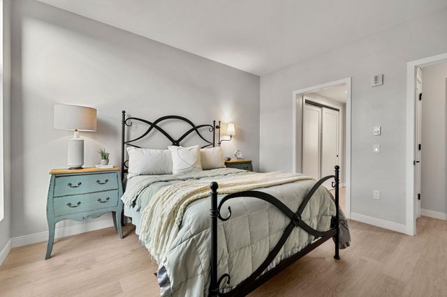 18 Artisan Dr Unit 505, Salem, NH 03079